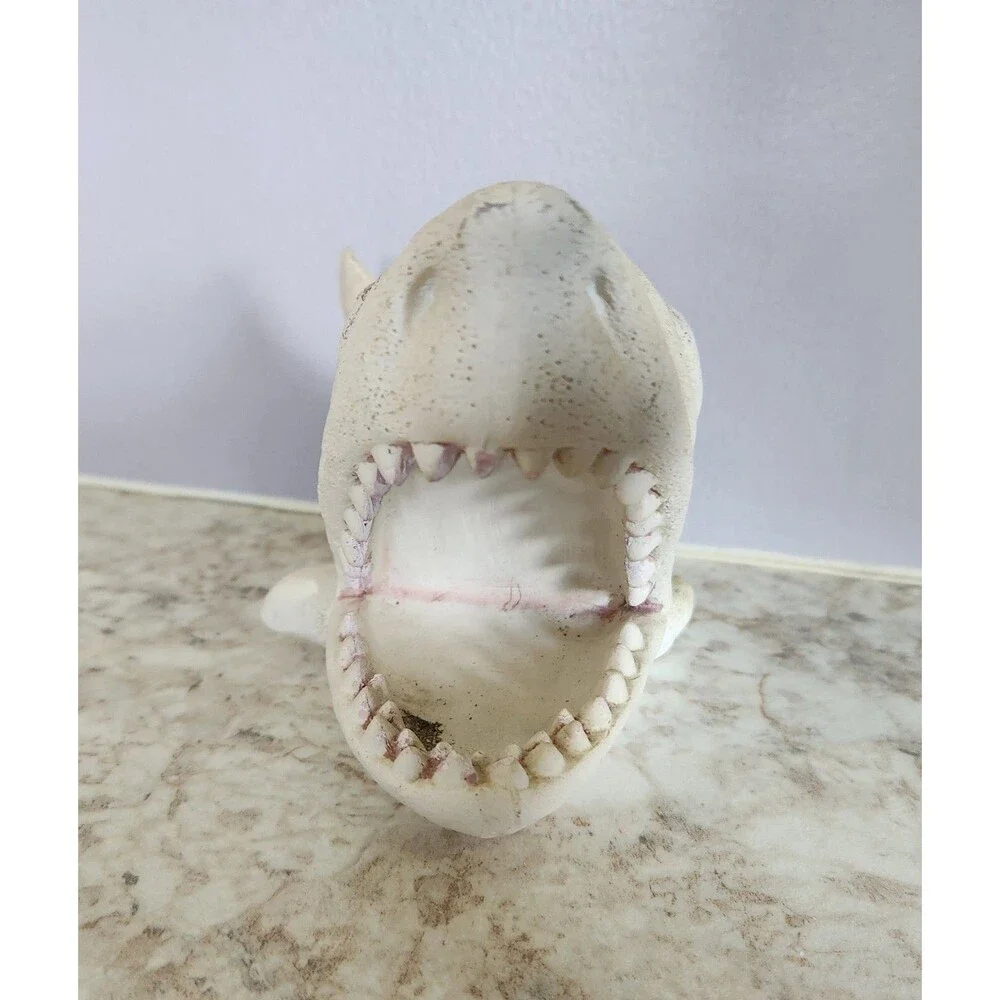 Fish Tank Aquarium Decoration Shark Jaws Mouth Open Poly Resin Decoration 7x4 in